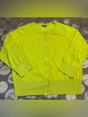 Premise Pistachio Green Button-Up Cardigan